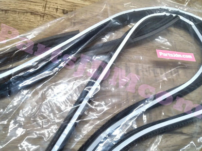 HONDA Genuine JDM ACTY ACTY TRUCK HA1 HA2 HA3 HA4 HA5 Front Window Rubber Seal OEM