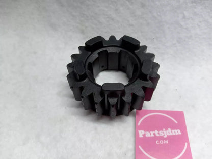 HONDA 23491-MW2-780 JDM Countershaft Fifth Gear NX650 Genuine