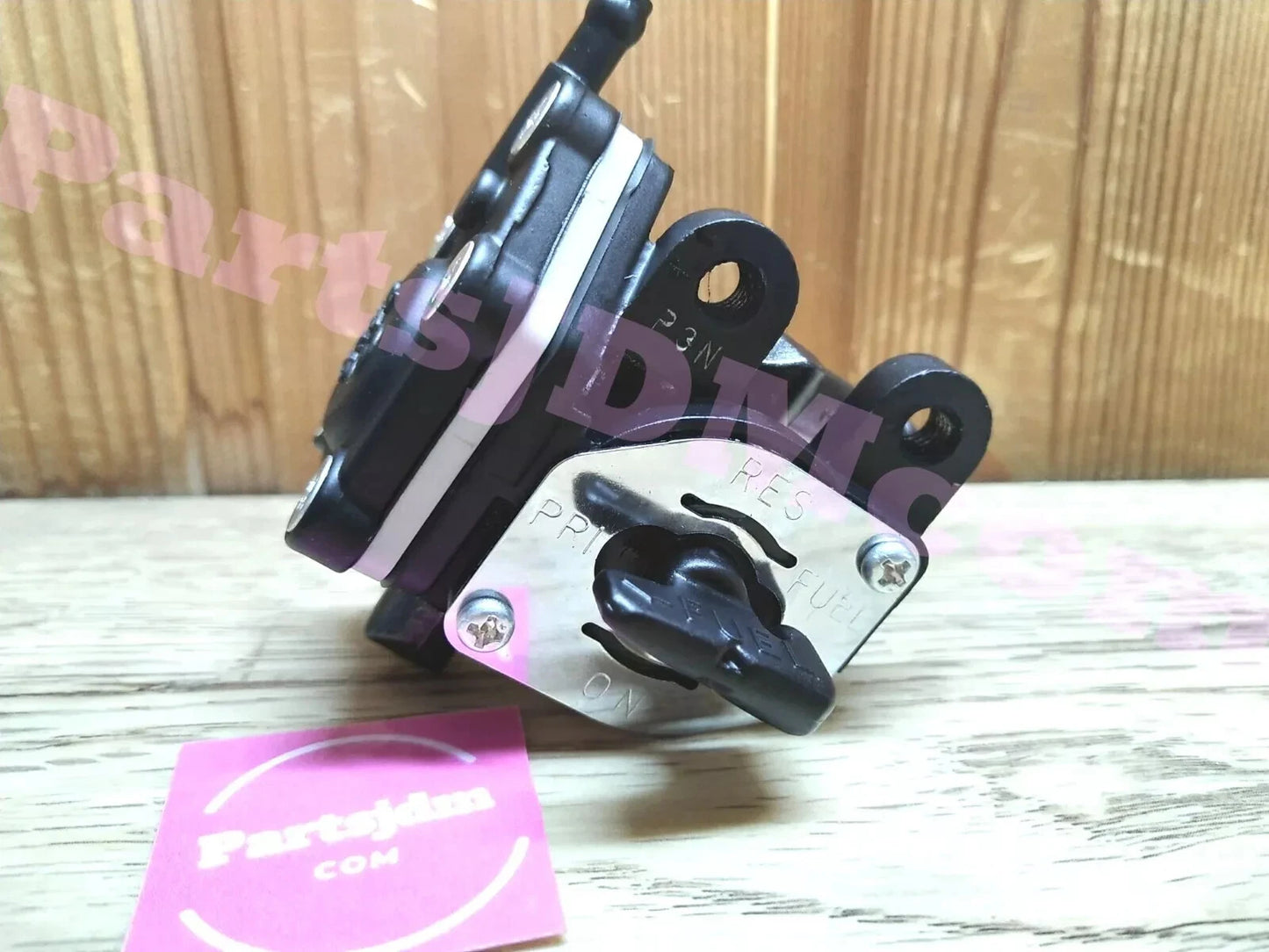 صنبور وقود كاواساكي ER-5 JDM ER500، رقم القطعة 51023-0736، قطع غيار أصلية من اليابان