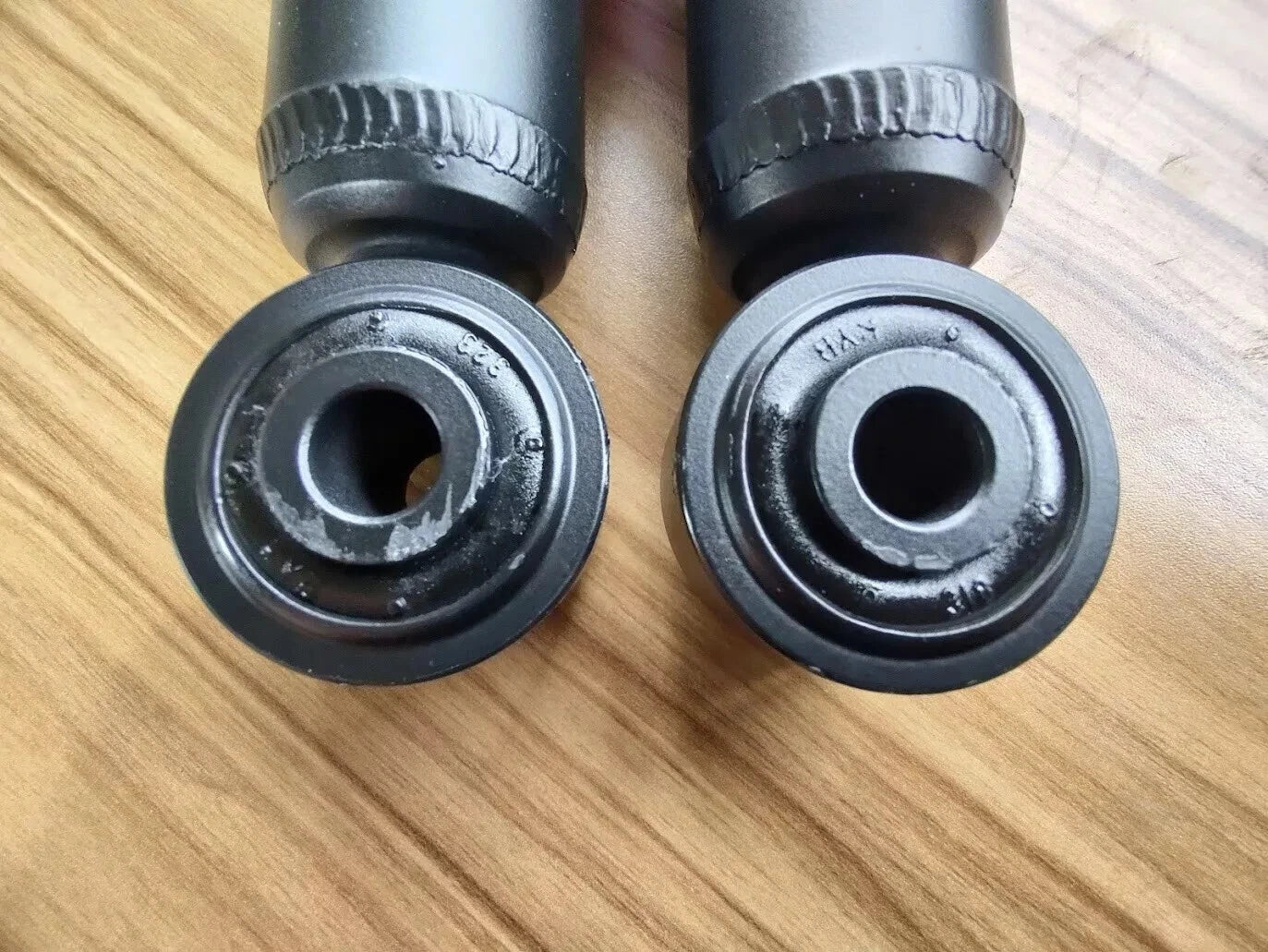 Fits Honda ACTY VAN HH5 HH6 Repair Shock Absorber KSA1039 Rear Left Right Set