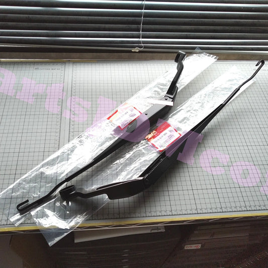 HONDA Genuine CIVIC EG6 SiR Front Windshield Wiper Arm Set