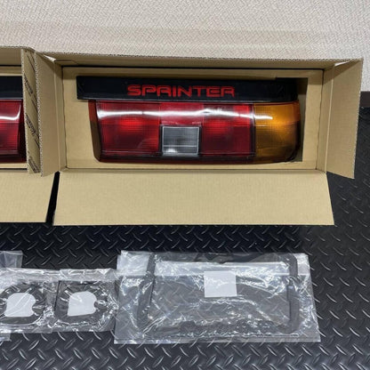 TOYOTA Genuine JDM AE86 83/05-85/05 3 Door Trueno Levin Taillights & Gasket SET Lamp